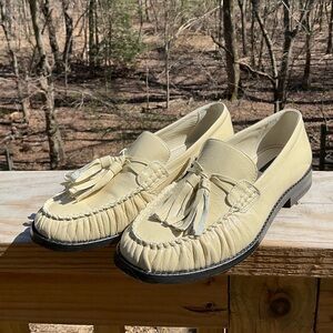 ALOHAS Marietta Tassel Loafers Pale Yellow Leather Women EU 38 Slip On Flats